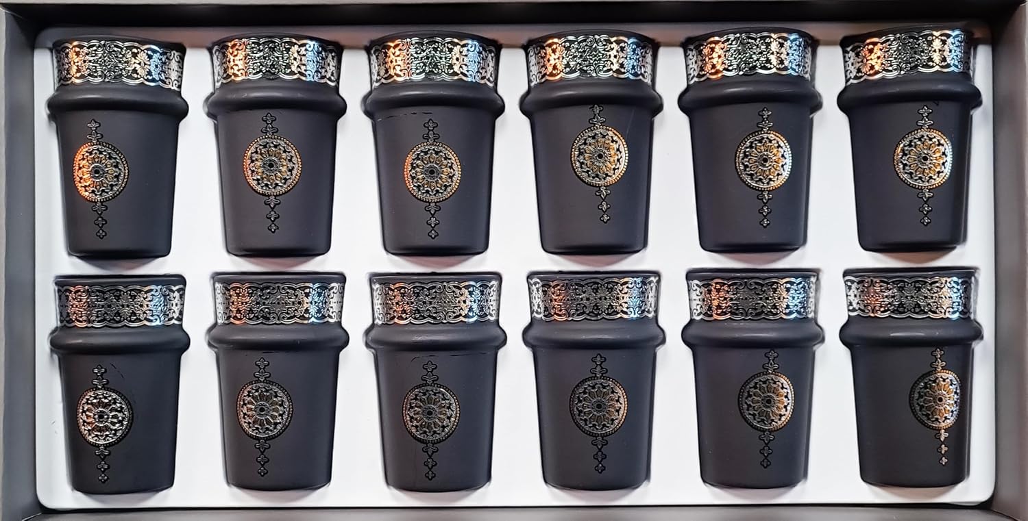 Générique Set de 12 Verres à Thé Marocains, Noir et Cuivre, Style Oriental avec Motifs Décoratifs Traditionnels